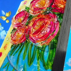 DAZZLING FLORAL BOUQUET GLASS ART