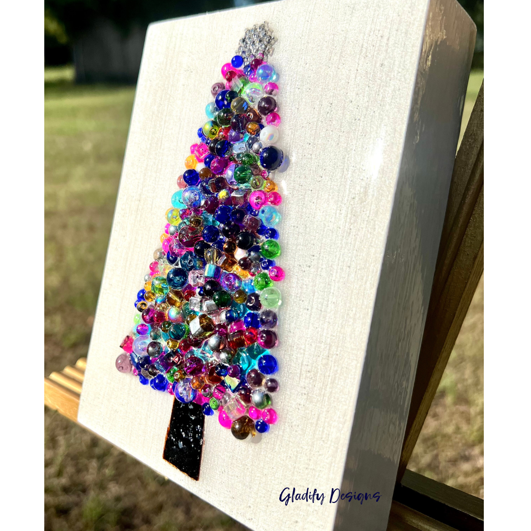 Beaded Christmas Tree (Multicolor)